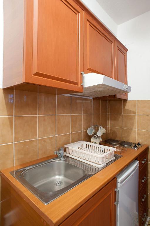 Apartments Vuksic 스베티스테판 객실 사진