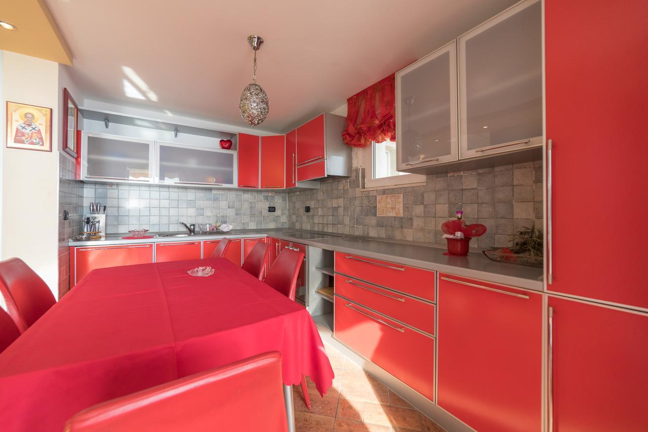 Apartments Vuksic 스베티스테판 외부 사진